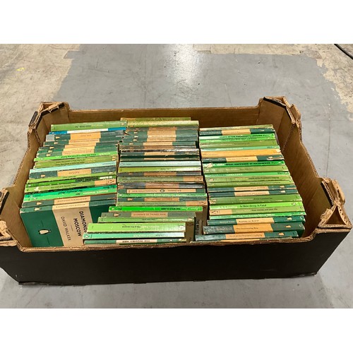 122 - BOX OF VINTAGE GREEN PENGUIN CRIME BOOKS