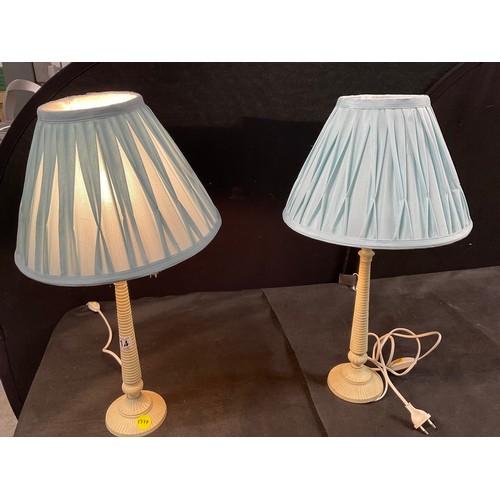 134 - PAIR OF METAL BASED RIBBED VINTAGE BEDSIDE LAMPS WITH SHADES