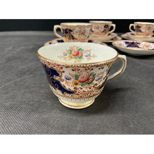 175 - BOX OF VICTORIAN TEA WARE 33 PIECES