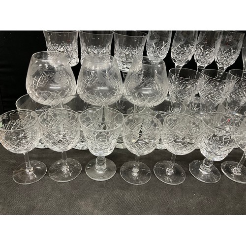 203 - TWO BOXES OF GLASSWARE - TO INCLUDE CRYSTAL GLASS