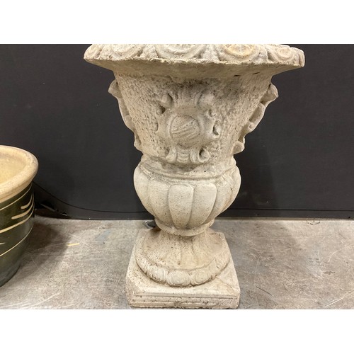 239 - CONCRETE GARDEN URN H20