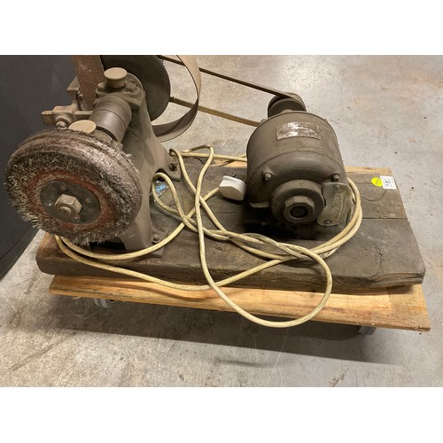 240 - VINTAGE ELECTRIC BUFFING MACHINE