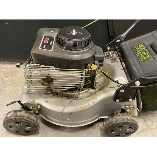 243 - SPEAR & JACKSON PETROL MOWER WITH BRIGGS AND STRATTON 148CC ENGINE SOLD FOR SPARES