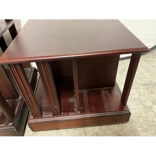 382 - MODERN MAHOGANY REVOLVING BOOKCASE H28