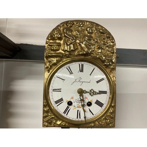 274 - VINTAGE BRASS WITH A ENAMELLED DIAL TWIN WEIGHTED FRENCH WALL CLOCK COMPLETE WITH KEY AND PENDULEM