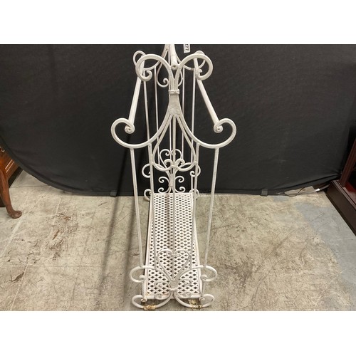 277 - WHITE PIANTED DECORATIVE CAST METAL TOWEL RAIL H36