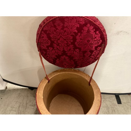 283 - WINE COLOURED UPHOLSTERED CIRCULAR BEDROOM STOOL H19