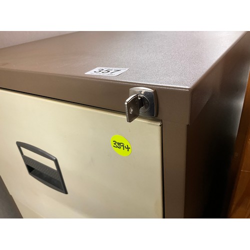 357 - 4 DRAWER METAL FILING CABINET WITH KEY