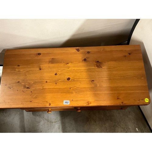 352 - MODERN PINE FLAT SCREEN TV STAND H21