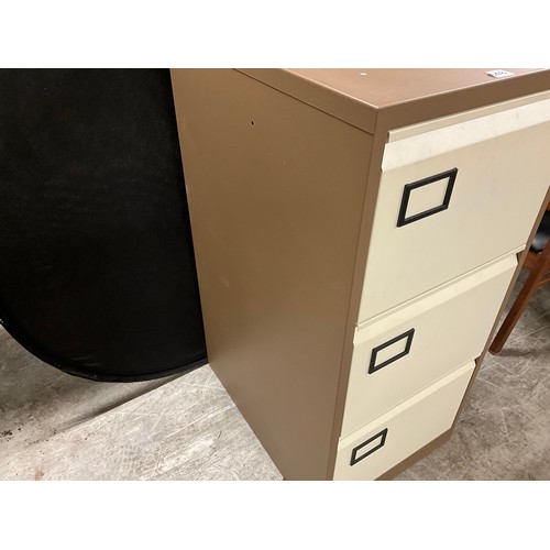 348 - 3 DRAWER METAL FILING CABINET