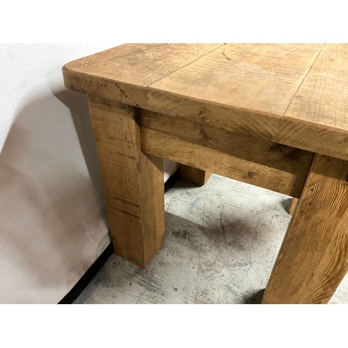 346 - MODERN CHUNKY PINE LAMP TABLE H19