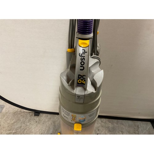 316 - UPRIGHT DYSON HOOVER DC04