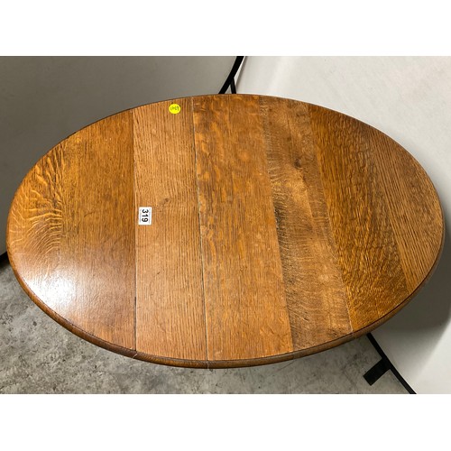 319 - VINTAGE OAK BARLEY TWIST  DROP LEAF GATELEG OVAL TABLE
H29