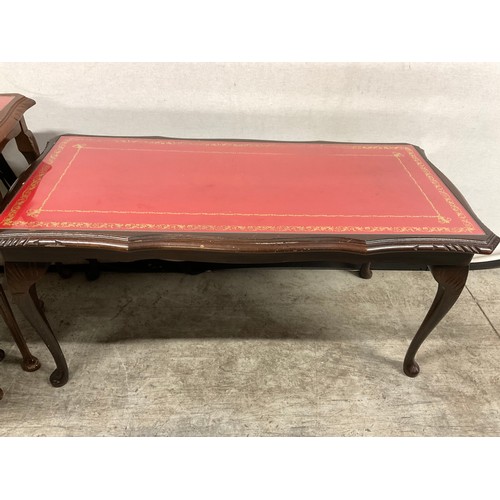 320 - REPRODUCTION MAHOGANY COOFFEE TABLE H18