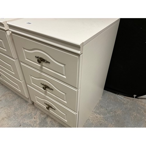 335 - MODERN BEDROOM CHEST H28