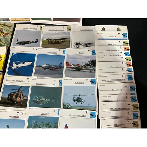 112 - QUANTITY OF POSTCARD AND CIGARETTE CARD ALBUMS, LOOSE POSTCARDS, AIRCRAFT PICTURES AND THE STORY OF ... 