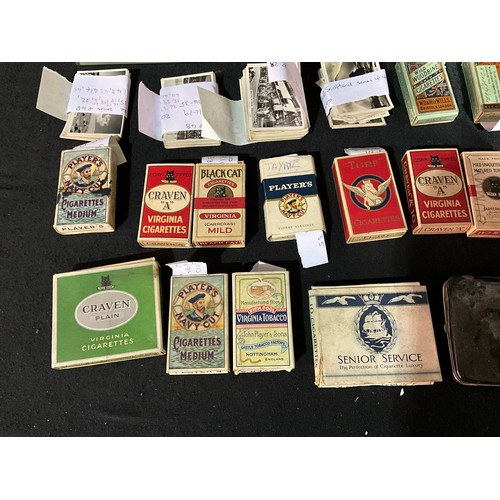 114 - LARGE QUANTITY OF CIGARETTE CARDS