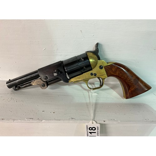 118 - REPRODUCTION REPLICA REVOLVER