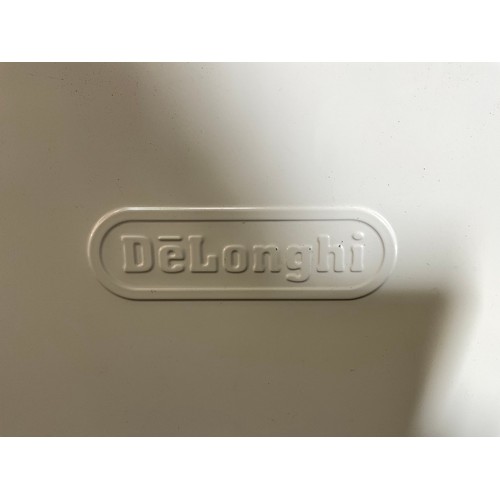 39 - ELECTRIC DELONGHI CONVECTOR HEATER