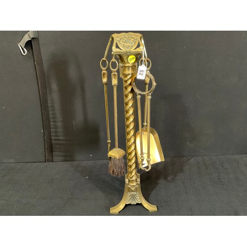 52 - ARTS AND CRAFTS BRASS COMPANION SET