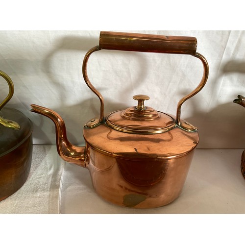 59 - BOX OF COPPER ITEMS TO INCLUDE JOHNNIE WALKER PUB TRAY KETTLES ETC