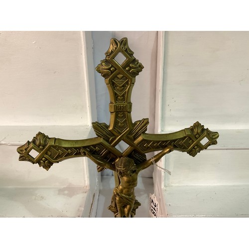 218 - CAST BRASS CRUCIFIX H22”