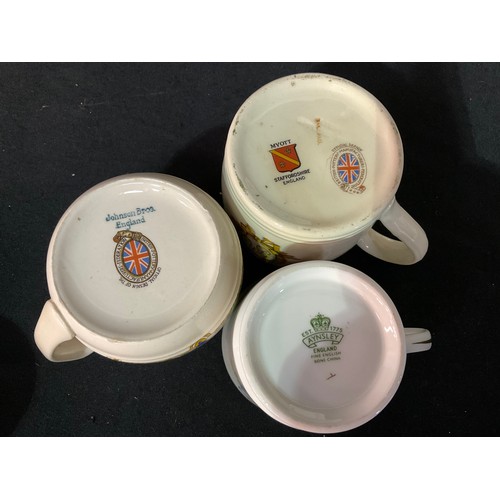 155 - BOX OF COMMEMORATIVE CHINA TO INCLUDE, TANKARDS, PLAQUES ETC