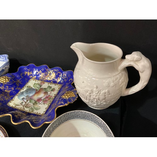 162 - BOX OF VICTORIAN AND LATER CHINA TO INCLUDE SET OF THREE BLUE AND WHITE CAULDON BOWLS, LUSTRED BOWL ... 