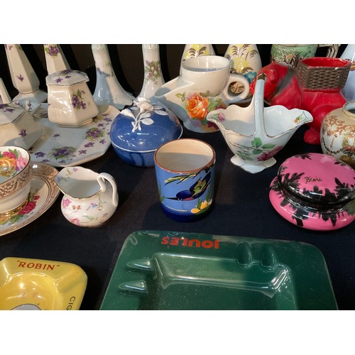 164 - 2 BOXES OF CHINA TO INCLUDE TEAPOTS CUPS AND SAUCERS DRESSING TABLE SET ETC