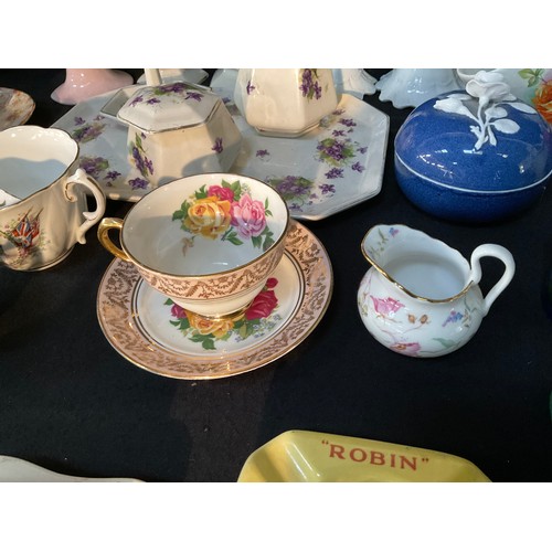 164 - 2 BOXES OF CHINA TO INCLUDE TEAPOTS CUPS AND SAUCERS DRESSING TABLE SET ETC