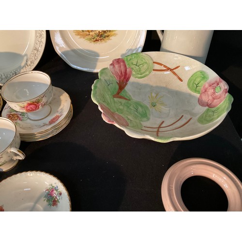 166 - 2 BOXES OF VICTORIAN AND LATER CHINA TO INCLUDE CUPS SAUCERS ETC