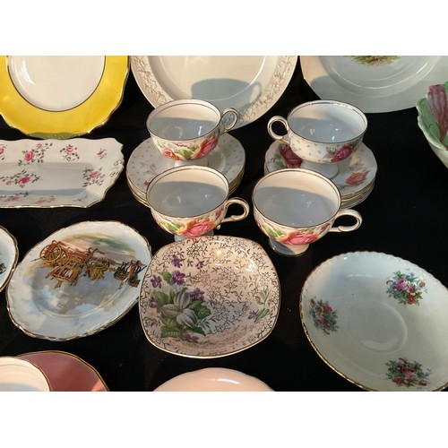 166 - 2 BOXES OF VICTORIAN AND LATER CHINA TO INCLUDE CUPS SAUCERS ETC