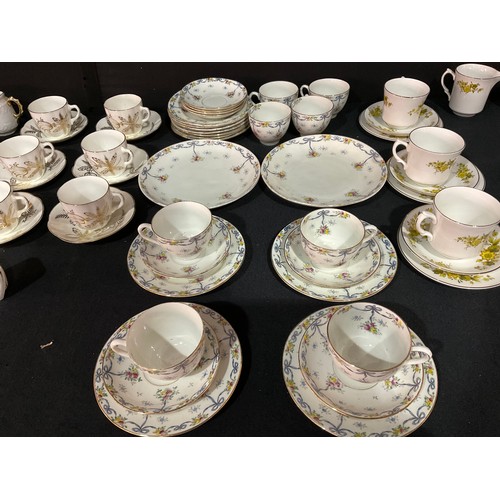 174 - TWO BOXES OF VICTORIAN AND LATER CHINA TO INCLUDE TWO BONE CHINA TEASETS, NORITAKE CHINA, TWIN HANDL... 