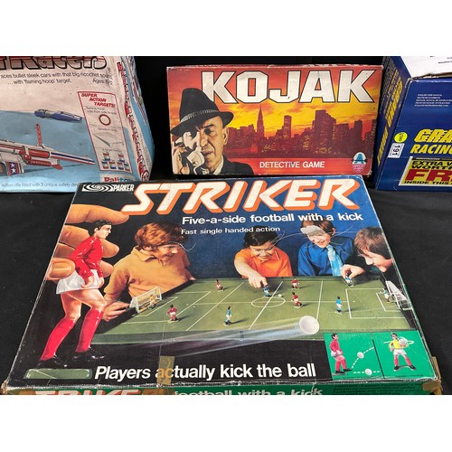 191 - QUANTITY OF VINTAGE GAMES TO INCLUDE STRIKER, RICOCHET RACERS, KOJAK AND A GRAND PRIX 1 RACING WHEEL