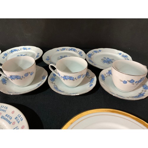 202 - THREE BOXES OF CHINA TO INCLUDE ORNAMENTS, TANKARDS ETC