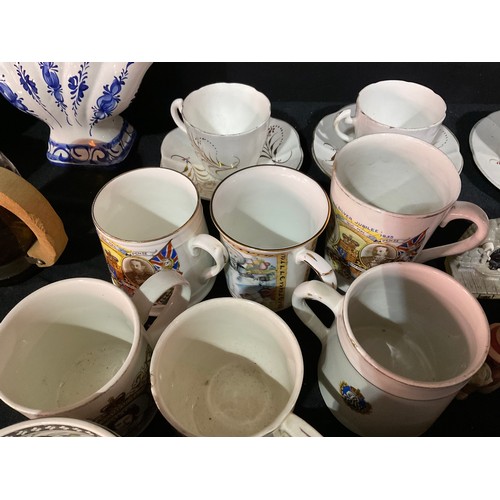 202 - THREE BOXES OF CHINA TO INCLUDE ORNAMENTS, TANKARDS ETC