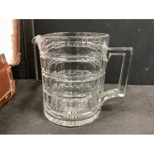 222 - BOX OF GLASSWARE TO INCLUDE VINTAGE GLASBAKE DISHES, WATER JUGS, LARGE BEVERAGE DISPENSER AND A SMAL... 