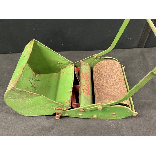 243 - VINTAGE CHILDS WEBB TOY PUSH MOWER COMPLETE WITH GRASS BOX