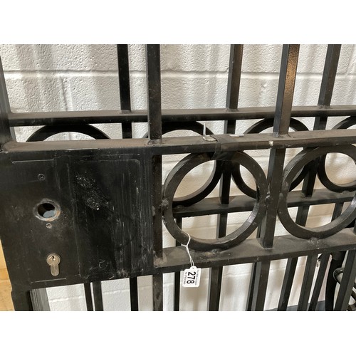 278 - PAIR OF VERY HEAVY LARGE MILD STEEL GALVANISED & POWDER COATED LOCKABLE GATES COMPLETE WITH KEYS, LO... 