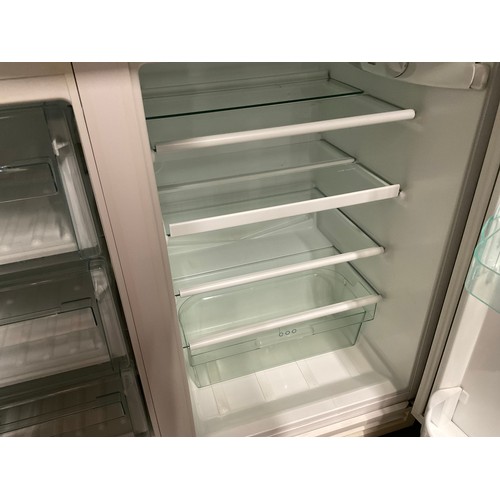 316 - ZANUSSI SIDE BY SIDE FRIDGE FREEZER