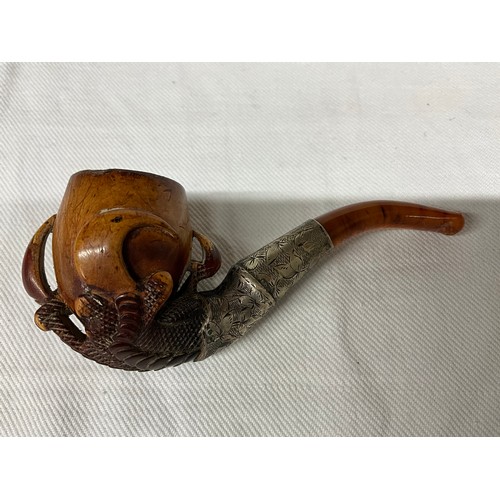 104 - VINTAGE MEASHAM PIPE IN ORIGINAL CASE