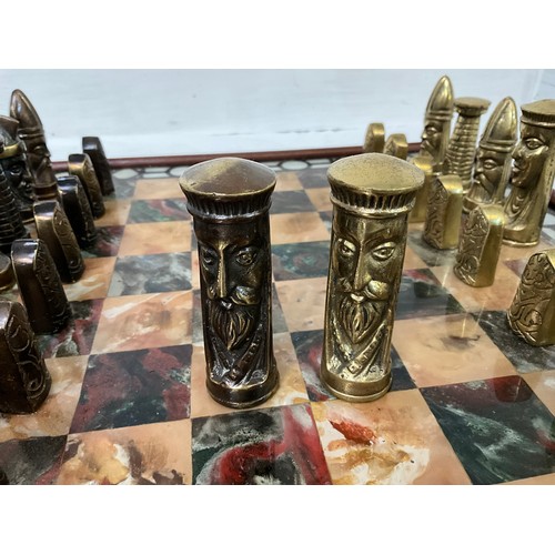 1 - MODERN CHESS SET WITH MARBLE CHESS BOARD AND HEAVY BRASS CHESS PEICES (COMPLETE)