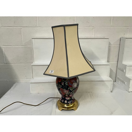 17 - MODERN CERAMIC TABLE LAMP COMPLETE WITH SHADE H28”