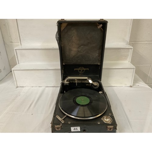 46 - VINTAGE COLUMBIA WIND UP GRAMOPHONE (NO HANDLE)