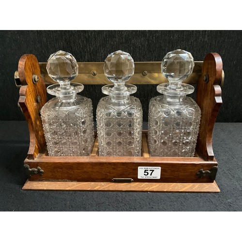 57 - OAK CASED 3 BOTTLE TANTULAS  (NO KEY)