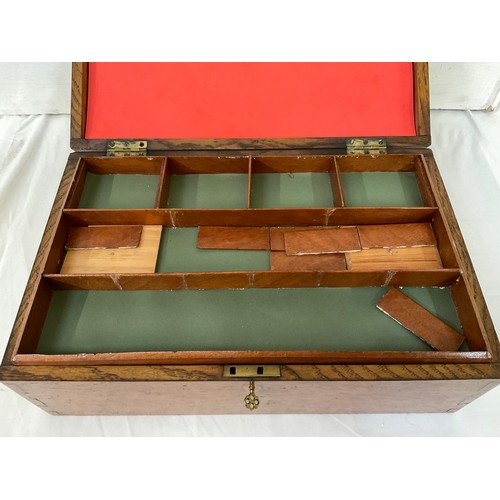 60 - VICTORIAN OAK JEWELLERY BOX WITH INTERIOR TRAY AND KEY A/F