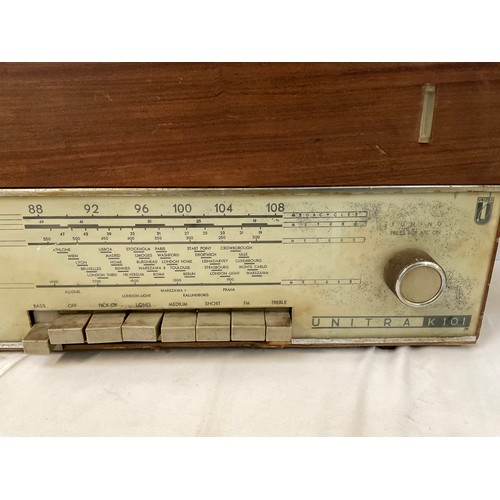 83 - UNITRA K101 VINTAGE RADIO AND FERGUSON VINTAGE RADIO