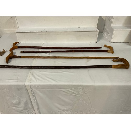 95 - 4 VINTAGE WALKING STICKS 41”X31”