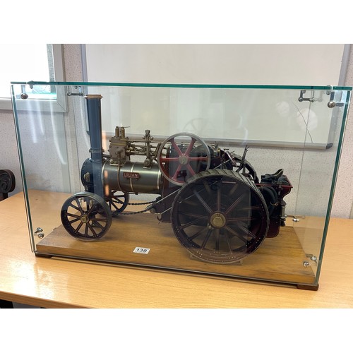 139 - VINTAGE HAND BUILT AND ENGINEERED  1.25 SCALE STEAM MODEL TRACTION ENGINE IN GLASS CASE H16” L23” W1... 