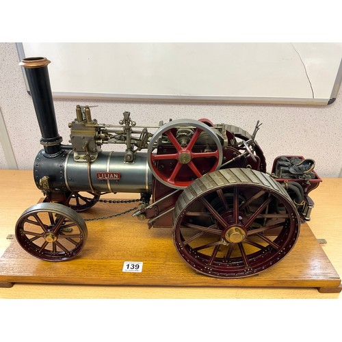 139 - VINTAGE HAND BUILT AND ENGINEERED  1.25 SCALE STEAM MODEL TRACTION ENGINE IN GLASS CASE H16” L23” W1... 